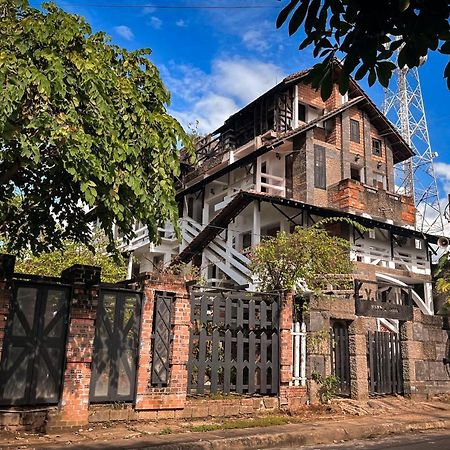 Y.O Inn Kon Tum Екстер'єр фото