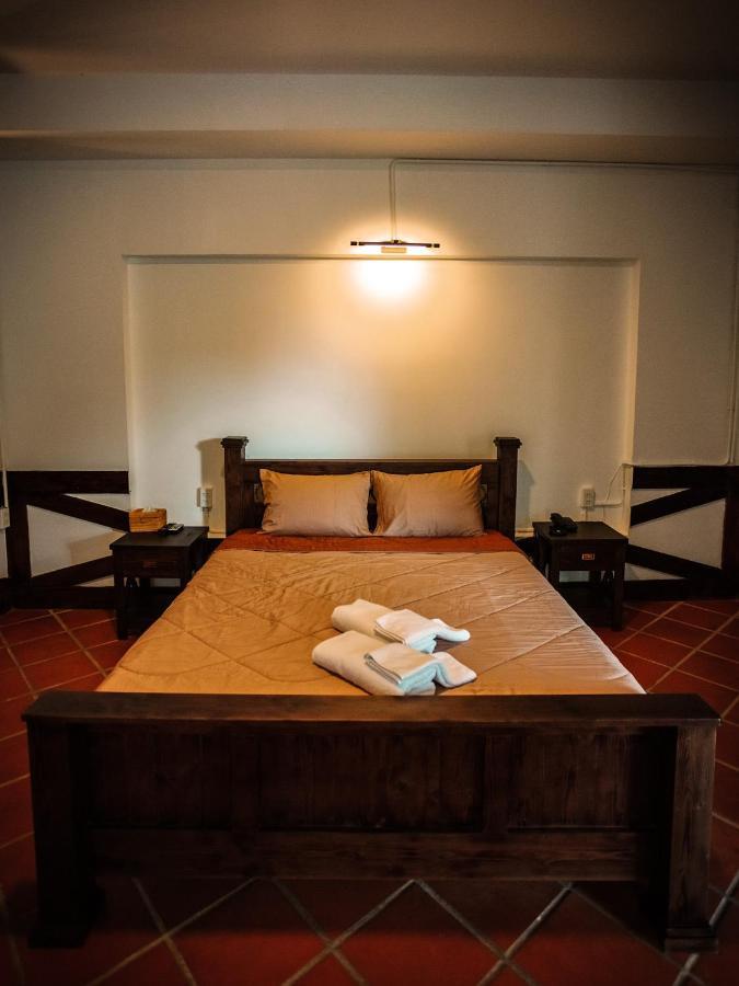 Y.O Inn Kon Tum Екстер'єр фото